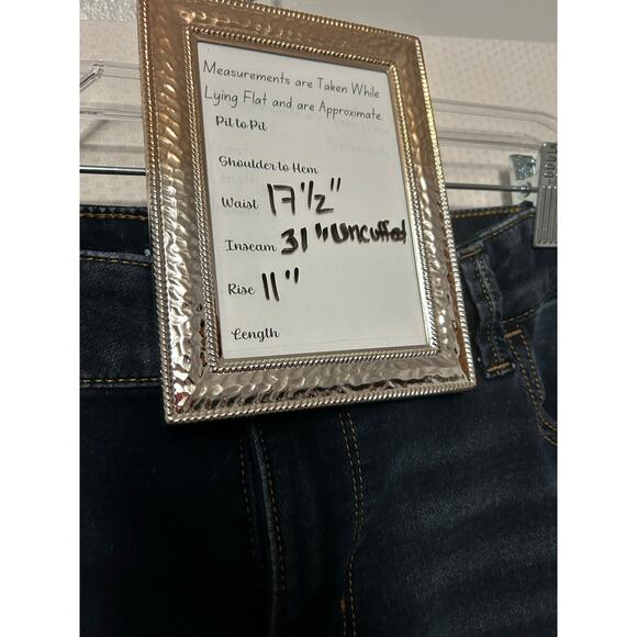 M Jeans by Maurices Plus 16W Reg Stretch Mid Rise Soft Plaid Cuff Skinny Jeans - Picture 9 of 10